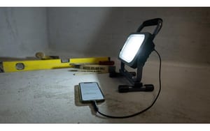 2267614_3 - Mediatech Steffen Worklight LED Akku-Strahler 15W mit Traggriff & Standfuss, grau