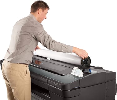 HP DesignJet Z9+ 44 Zoll, Rolle wird eingelegt