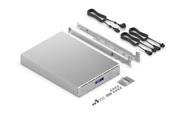 2262413_5 - Mediatech Ubiquiti UPS-2U-PRO-EU, 2.2kVA Line-Intera. 2HE, IP20, Autonomie bis 22min