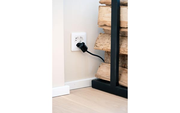 2265559_8 - Mediatech Max Hauri Steckdosenl. Safety Line 5x Typ 13 90°, sz Schal. USB Mag. 2m cli.