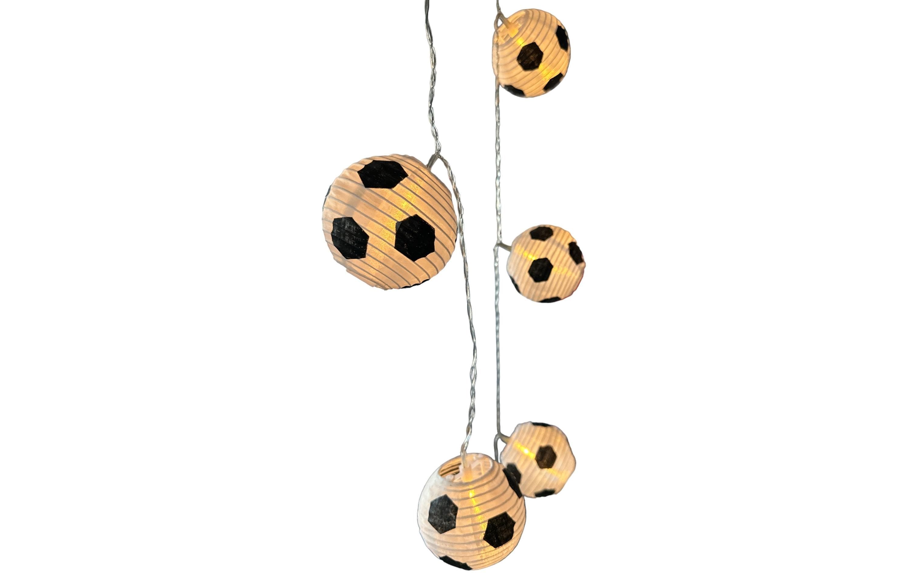 Dameco LED Lichterkette Fussball 1.8m outdoor, 10 LED, Anschlusskl: 1.2m D:7.5cm kaufen Schweiz | Mediatech.ch