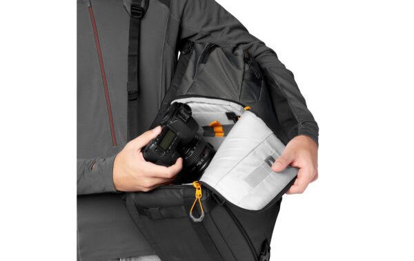 Lowepro Fastpack PRO BP 250 AW III grau