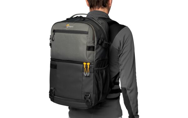 Lowepro Fastpack PRO BP 250 AW III grau