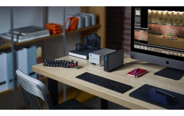 LaCie d2 Thunderbolt 2 8TB 7200rpm, 240MB, schwarz