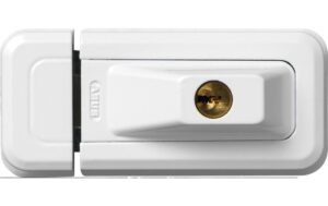 ABUS 3010 W vs. EK  Tür-Überfall Vorhangschloss