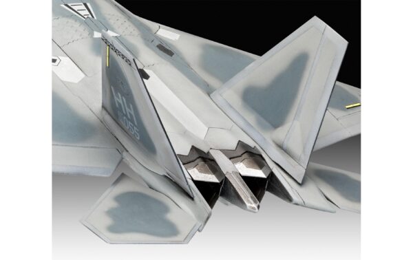 1172485_3 - Mediatech Revell Lockheed Martin F-22A Raptor Bausatz