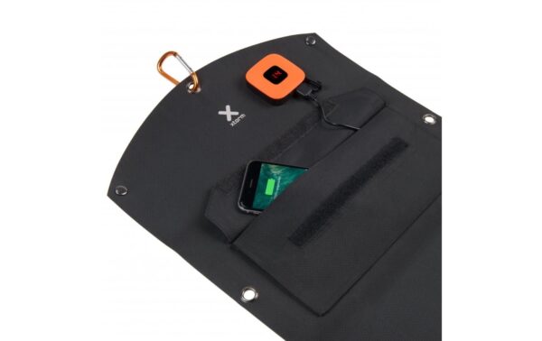 1215209_5 - Mediatech Xtorm SolarBooster AP275U 21 Watts Panel