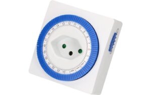Max Hauri analoge Zeitschaltuhr 24h Zeitschaltuhr Typ 12/13, 10A, KS kaufen Schweiz | Mediatech.ch
