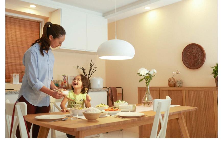 1257374_2 - Mediatech Philips LED Lampe 1.5-3.5-5W (50W) GU10, MR16, 345-140-35lm, 2700/2500/2200K
