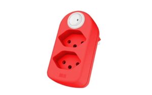 Max Hauri Mehrfachstecker maxADAPT 2xT13, drehbar Berührungsschutz, mit Schalter, rot kaufen | Mediatech.ch