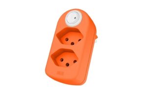 Max Hauri Mehrfachstecker maxADAPT 2xT13, drehbar Berührungsschutz, mit Schalter, fl-orange kaufen | Mediatech.ch