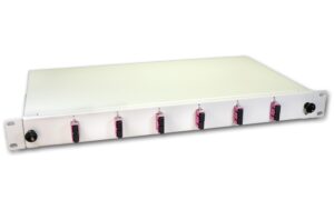 Lightwin 19 1HE Spleissbox, Multimode, OM4 6x DSC MM Kupplung violett, 12xSC/UPC Pigta kaufen Schweiz | Mediatech.ch