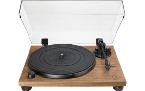 Audio-Technica AT-LPW40WN Manual Belt Drive Wood Base Turntable
