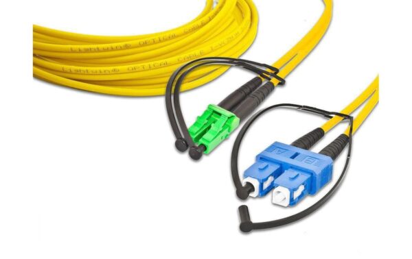 Lightwin LWL Duplex Patchkabel Singlemode 9/125µm, LC/APC-SC, 5.0m OS2