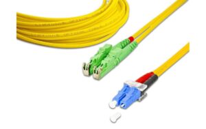 Lightwin LWL Duplex Patchkabel Singlemode 9/125µm, E2000/APC-LC, 3.0m, OS2