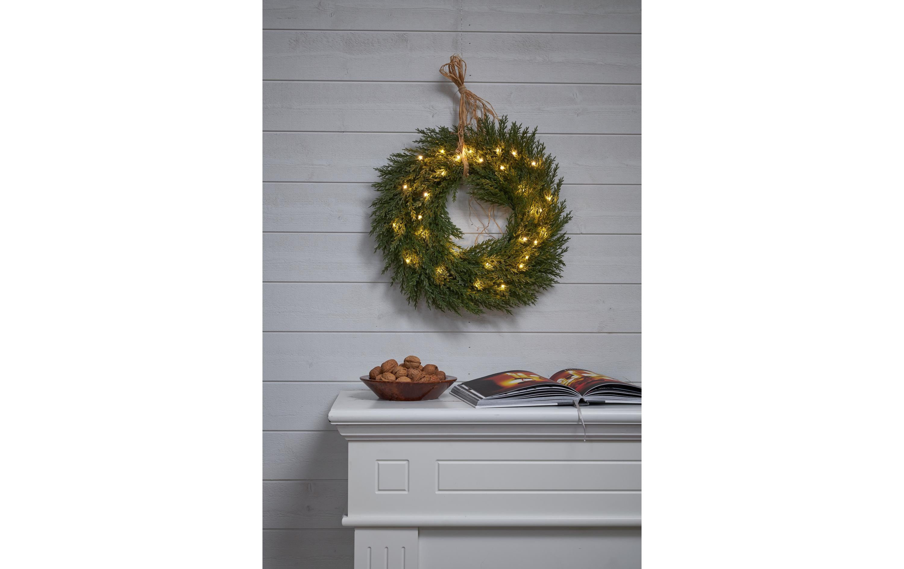 1347415_1 - Mediatech Star Trading Kranz THUJA inkl. LED WW, exkl. Batterie 3xAA, IP44