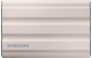 SSD Samsung Port. SSD T7 shield 1TB beige USB 3.2 Gen.2, NVMe, 1050MB/s, 1000MB/s