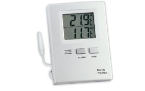 TFA Dostmann Digitales Innen-Aussen-Thermometer inkl. Z-Batterie kaufen | Mediatech.ch