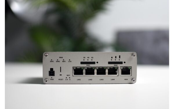 1452551_8 - Mediatech Teltonika 5G/LTE Industrierouter RUTX50 3.3Gbps 5G, 2Gbps 4G, WiFi-5, 5x GE LAN
