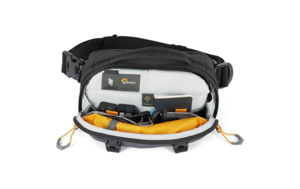 1463849_5 - Mediatech Lowepro Trekker Lite HP 100 grey (GL)