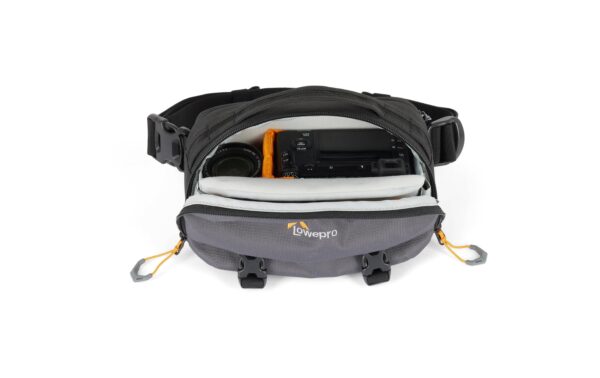 1463849_6 - Mediatech Lowepro Trekker Lite HP 100 grey (GL)
