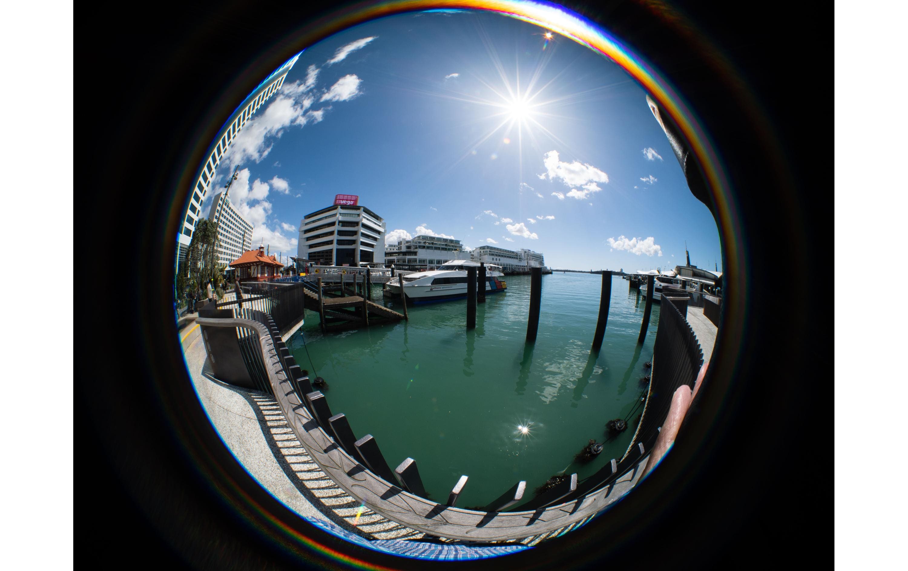 1473425_7 - Mediatech 7Artisans A012B-E 4mm F2.8 Sony (E Mount)