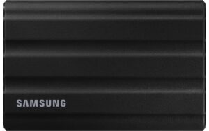 SSD Samsung Port. SSD T7 shield 4TB black USB 3.2 Gen.2, NVMe, 1050MB/s, 1000MB/s