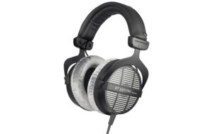 Beyerdynamic DT 990 Pro (250 Ohm) Premium Stereo Kopfhörer kaufen Schweiz | Mediatech.ch