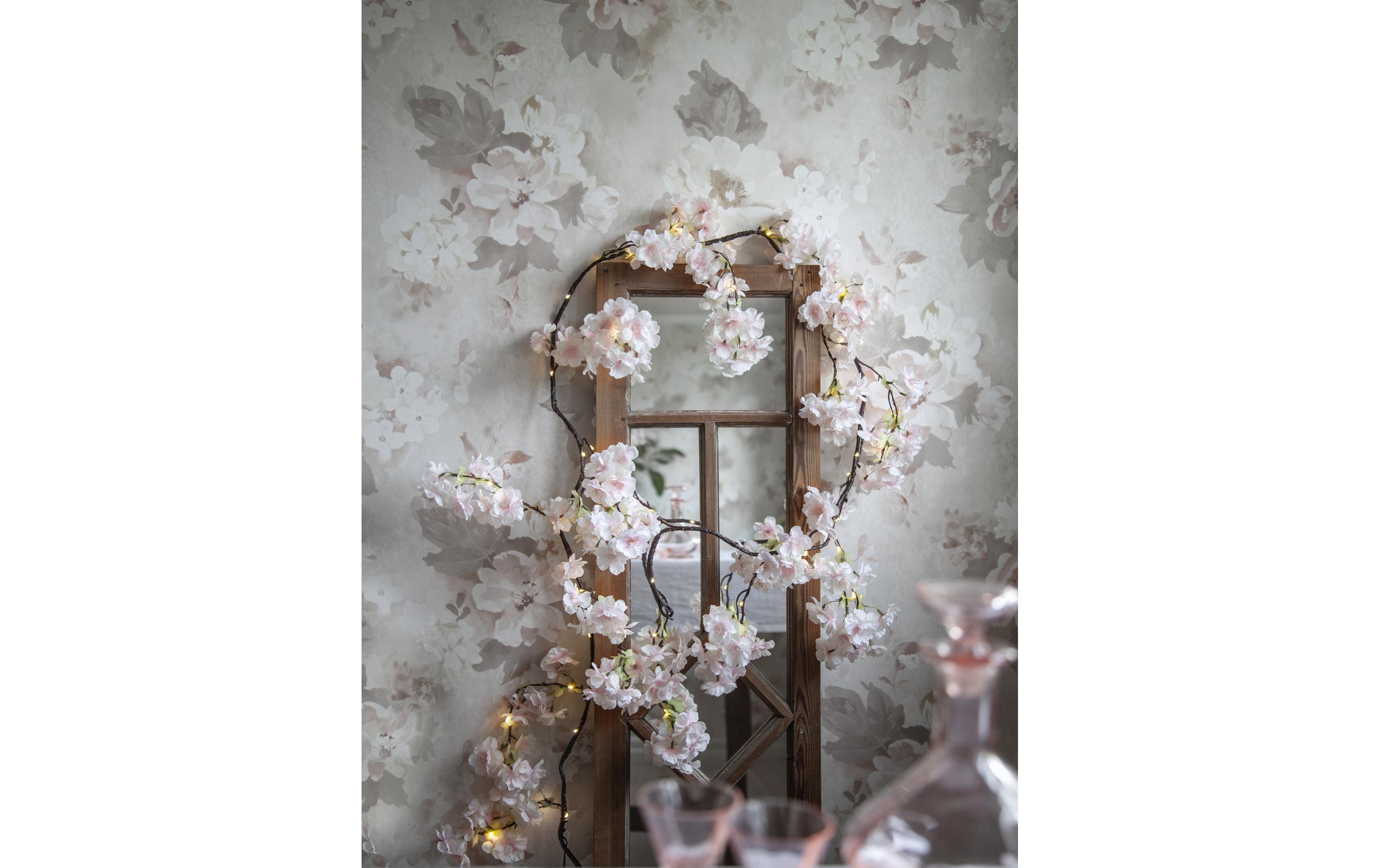 1523367_2 - Mediatech Star Trading Girlande CherryFlower IP20, Warmweiss, 48 LEDs