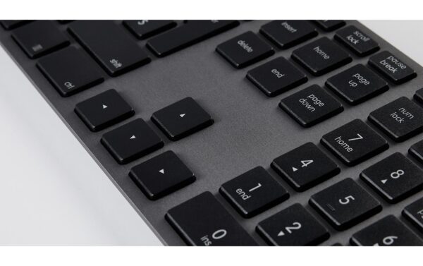 1542346_2 - Mediatech LMP USB Tastatur grosse Beschriftung, WinOS Zahlenblock, 110 Tasten, 2x USB, Alu, BK