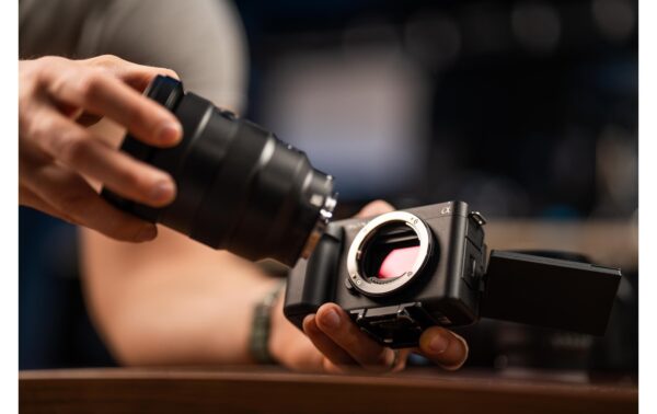 Sony Alpha ZV-E1, 12 MP Body