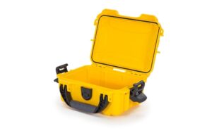 1555940 - Mediatech Nanuk Kunststoffkoffer 903, leer, gelb Innenmasse (mm): 188x124x79 kaufen | Mediatech.ch