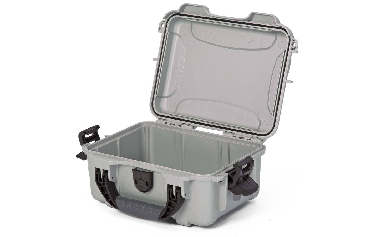1555951 - Mediatech Nanuk Kunststoffkoffer 904, leer, silber Innenmasse (mm): 213x152x94 kaufen | Mediatech.ch