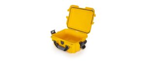 1555960 - Mediatech Nanuk Kunststoffkoffer 905, leer, gelb Innenmasse (mm): 239x188x140 kaufen | Mediatech.ch