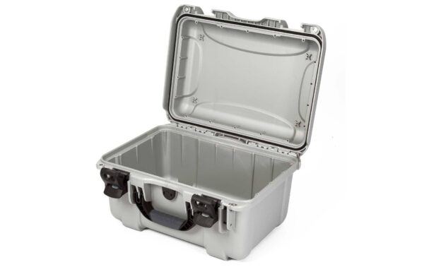 1556010 - Mediatech Nanuk Kunststoffkoffer 918, leer, silber Innenmasse (mm): 378x249x218 kaufen | Mediatech.ch
