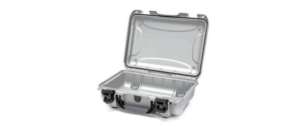 1556025 - Mediatech Nanuk Kunststoffkoffer 923, leer, silber Innenmasse (mm): 422x287x137 kaufen | Mediatech.ch