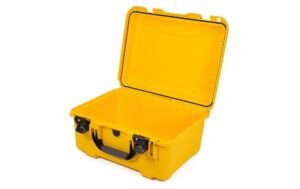1556041 - Mediatech Nanuk Kunststoffkoffer 933, leer, gelb Innenmasse (mm): 457x330x241 kaufen | Mediatech.ch