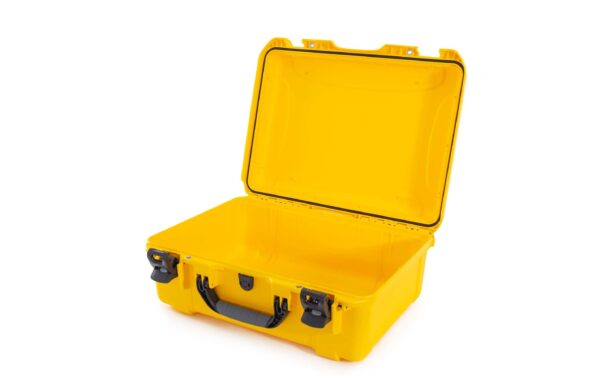 1556058 - Mediatech Nanuk Kunststoffkoffer 940, leer, gelb Innenmasse (mm): 508x356x203 kaufen | Mediatech.ch