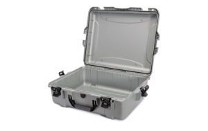 1556065 - Mediatech Nanuk Kunststoffkoffer 945, leer, silber Innenmasse (mm): 559x432x208 kaufen | Mediatech.ch