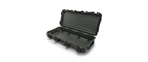 Nanuk Kunststoffkoffer 985, leer, oliv Innenmasse (mm): 930x368x152 kaufen | Mediatech.ch