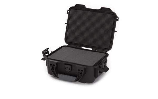 1556135 - Mediatech Nanuk Kunststoffkoffer 904, mit Schaum, schwarz Innenmasse (mm): 213x152x94 kaufen | Mediatech.ch