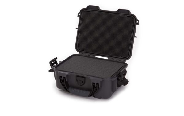 1556141 - Mediatech Nanuk Kunststoffkoffer 904, mit Schaum, graphit Innenmasse (mm): 213x152x94 kaufen | Mediatech.ch