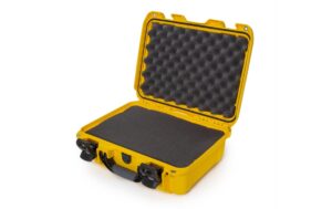 Nanuk Kunststoffkoffer 920, mit Schaum, gelb Innenmasse (mm): 381x267x157 kaufen | Mediatech.ch