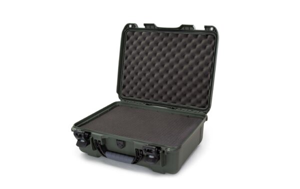 1556218 - Mediatech Nanuk Kunststoffkoffer 930, mit Schaum, oliv Innenmasse (mm): 457x330x175 kaufen | Mediatech.ch
