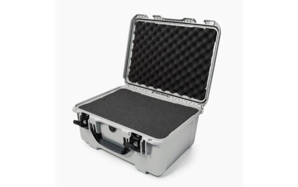 Nanuk Kunststoffkoffer 933, mit Schaum, silber Innenmasse (mm): 457x330x241 kaufen | Mediatech.ch