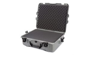 1556245 - Mediatech Nanuk Kunststoffkoffer 945, mit Schaum, silber Innenmasse (mm): 559x432x208 kaufen | Mediatech.ch