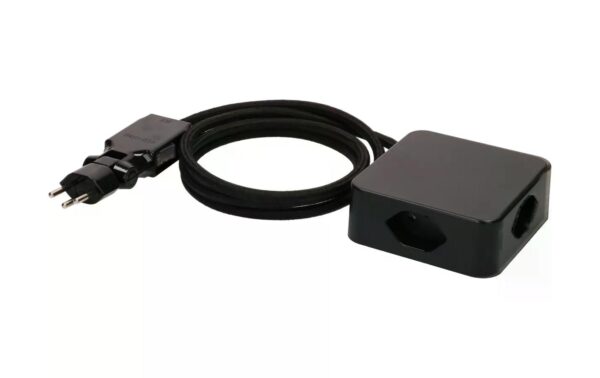 1566239 - Mediatech maxTEX Steckdosenleiste Cube 4x Typ 13 schwarz / schwarz kaufen Schweiz | Mediatech.ch