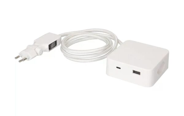 1566246 - Mediatech maxTEX Steckdosenleiste Cube 3x Typ 13 weiss / weiss USB