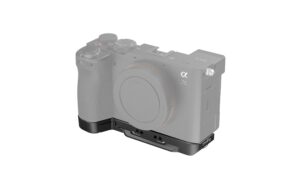 1622335 - Mediatech SmallRig Bottom Mount Plate für Sony Alpha 7C II / Alpha 7CR kaufen Schweiz | Mediatech.ch