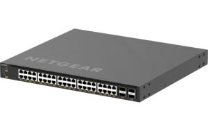 Netgear AV Line M4350-40X4C 44-Port Managed 40x10G/Multi-Gig PoE++ 196W 4xQSFP28 100 kaufen Schweiz | Mediatech.ch